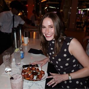 Meet your Posher, Vivi